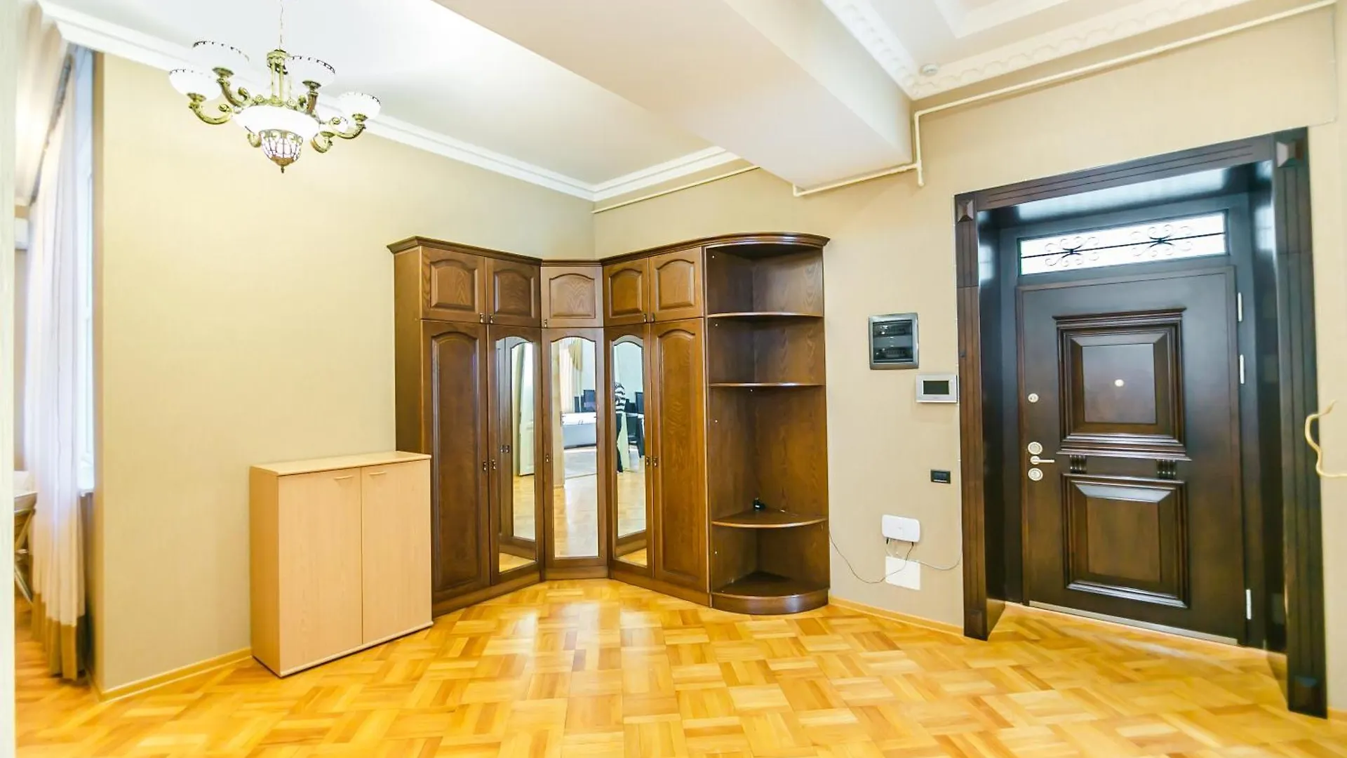 Apartment On Metro Sahil Baku Azerbajdzjan