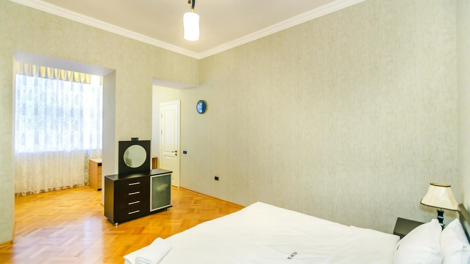 Apartment On Metro Sahil Baku